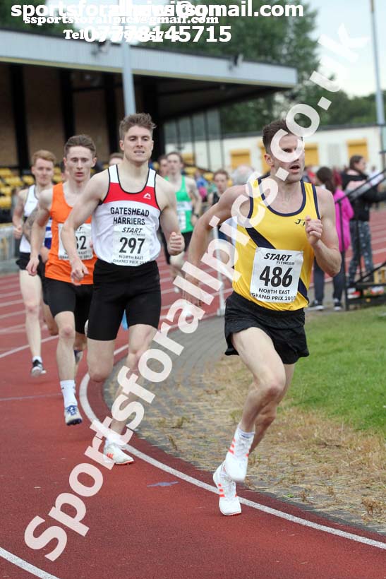 Graded 800 metres, North East Grand Prix, Monkton, Jarrow. Photo: David T. Hewitson/Sports for All Pics